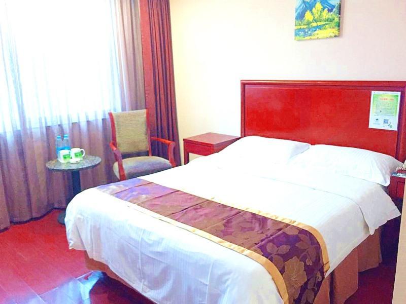 Greentree Inn Chongqing Yuzhou Road Hotel Exterior photo