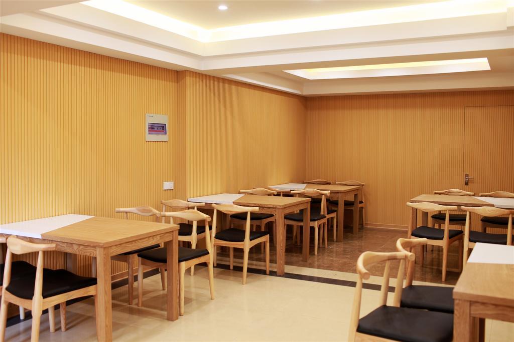 Greentree Inn Chongqing Yuzhou Road Hotel Exterior photo